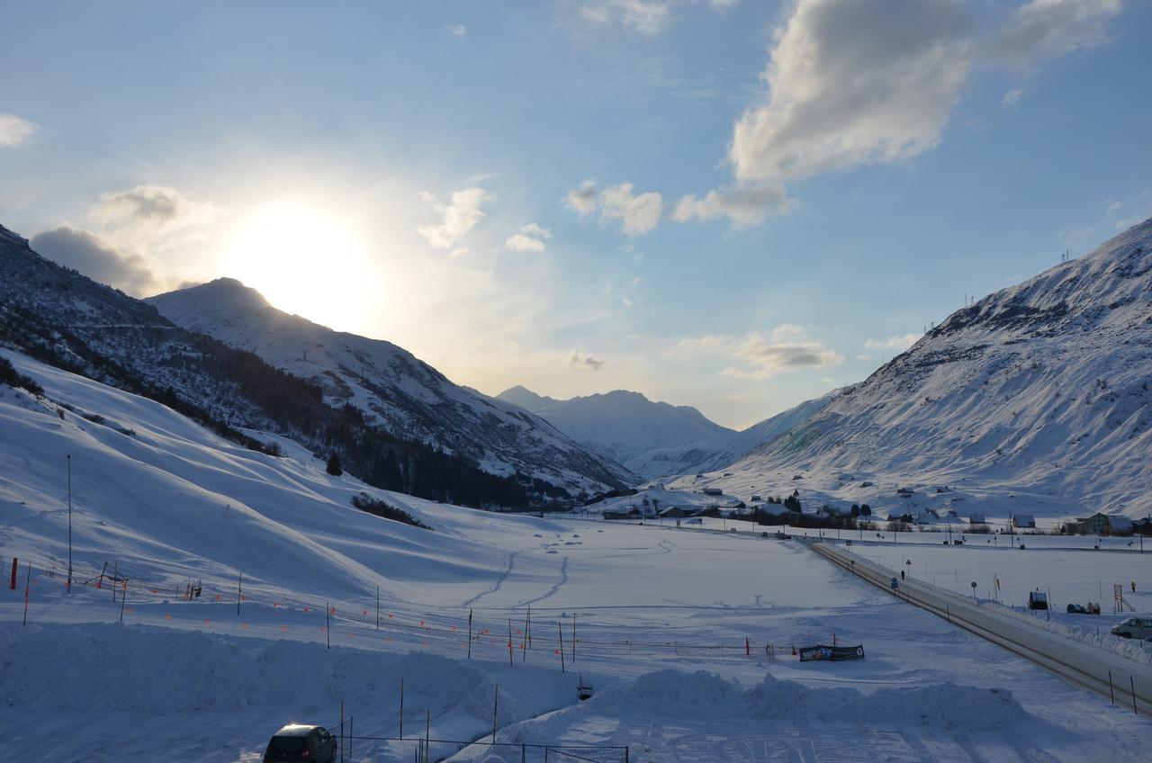 Hotel Aurora Andermatt Buitenkant foto