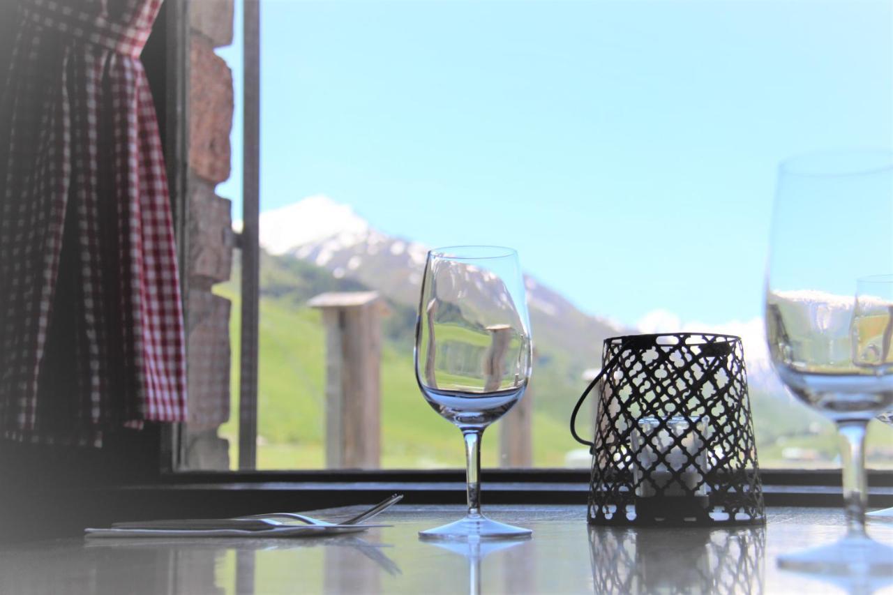 Hotel Aurora Andermatt Buitenkant foto